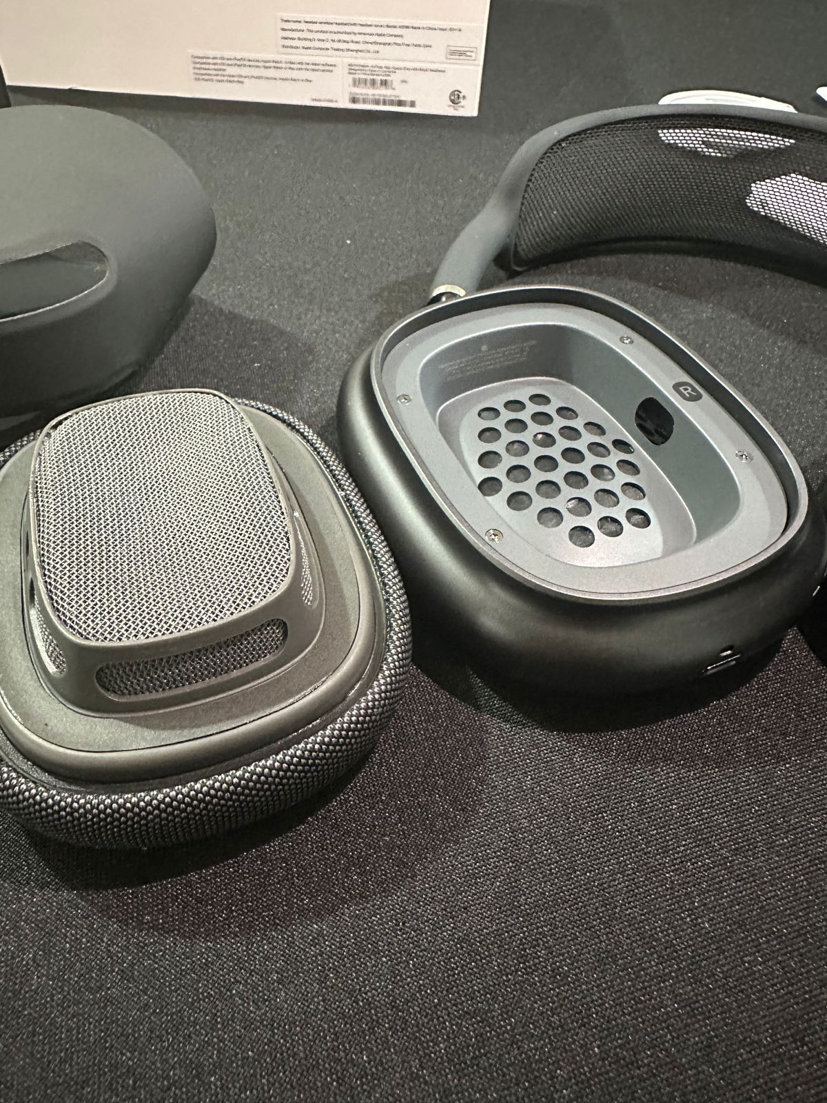 AirPods Max